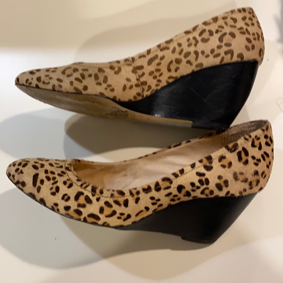 Kate Spade Leopard wedges 6.5 - Picture 1 of 10